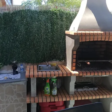 בית הארחה Al 