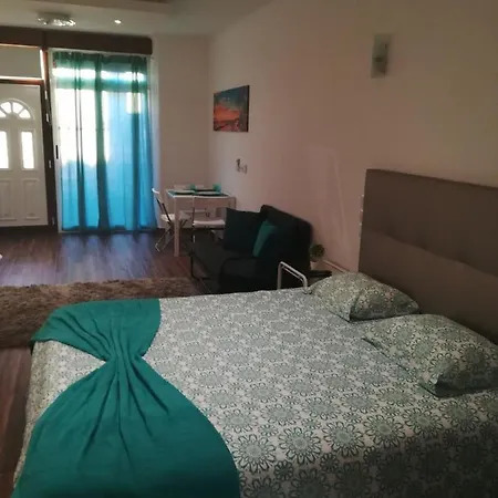 Al 